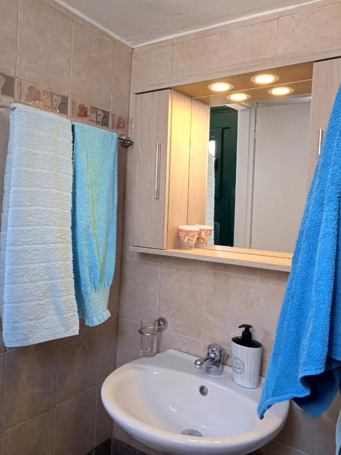 Logaras Seaview Apartment Экстерьер фото